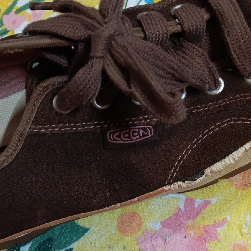 Keen Dark Brown Canvas Shoes - Picture 8 of 8